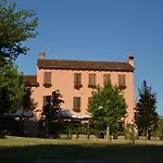 Han/Misafirhane Borgo Colmello 3*