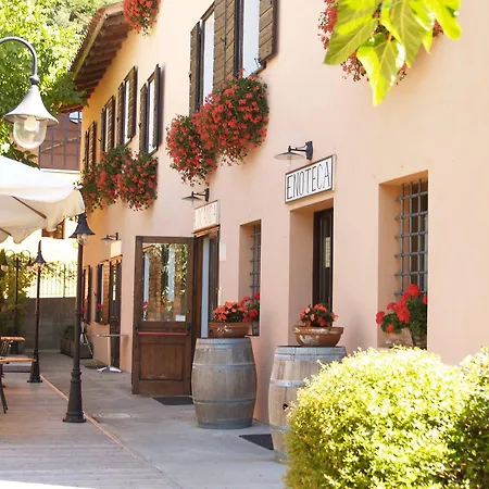 Borgo Colmello بيت ريفي Villanova di Farra