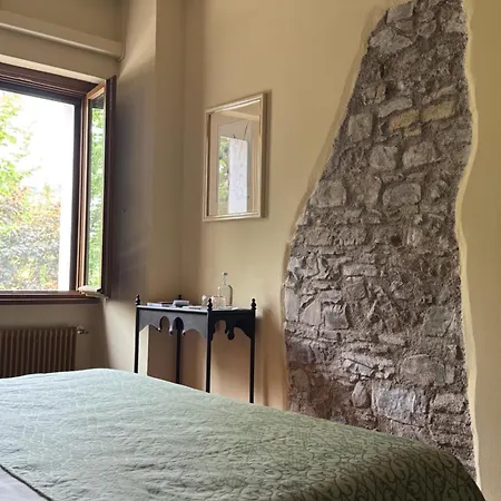 بيت ريفي Borgo Colmello 3*